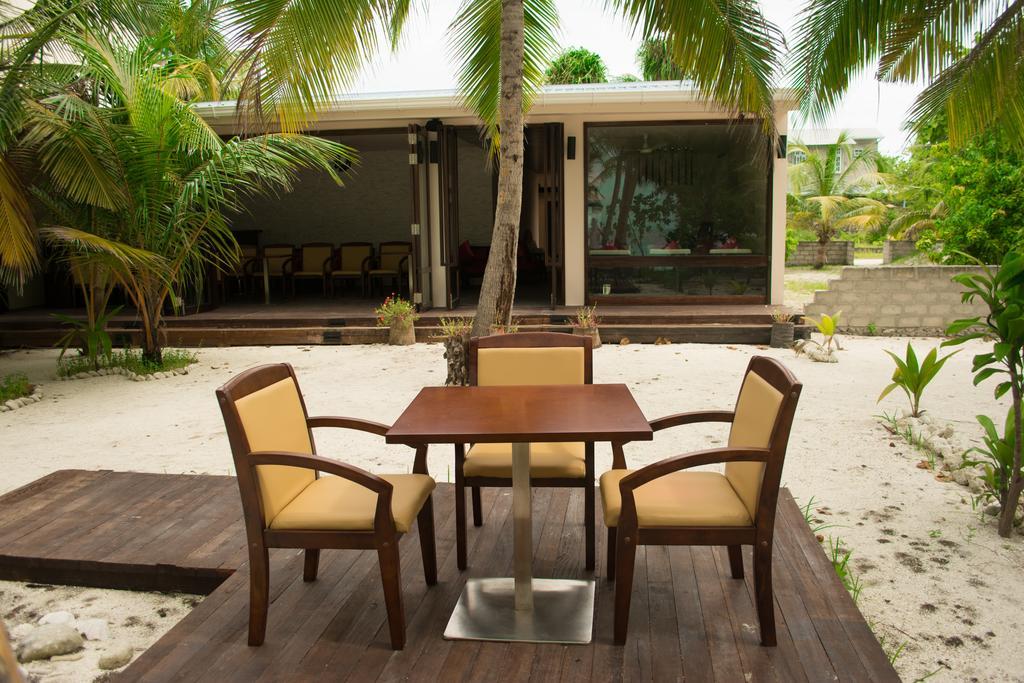 Lvis Blancura Hotel Dharavandhoo Buitenkant foto