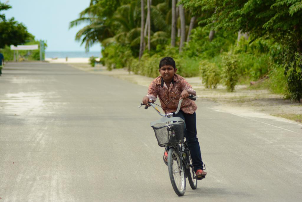 Lvis Blancura Hotel Dharavandhoo Buitenkant foto