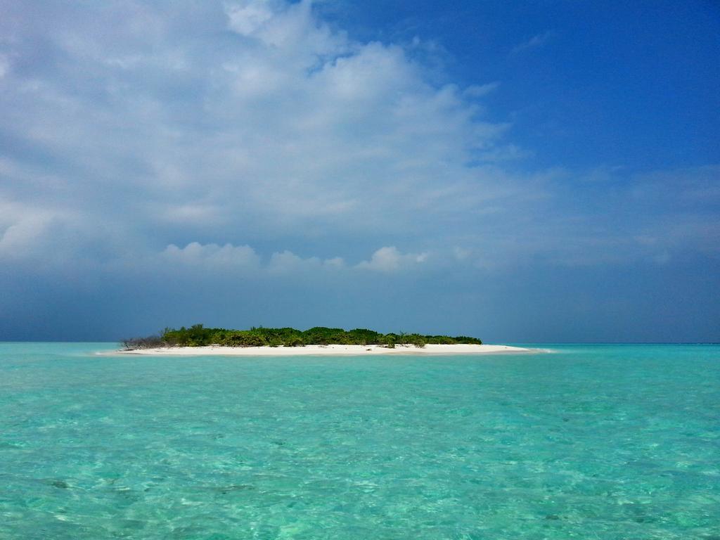 Lvis Blancura Hotel Dharavandhoo Buitenkant foto