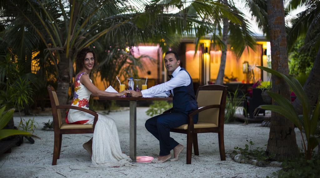 Lvis Blancura Hotel Dharavandhoo Buitenkant foto