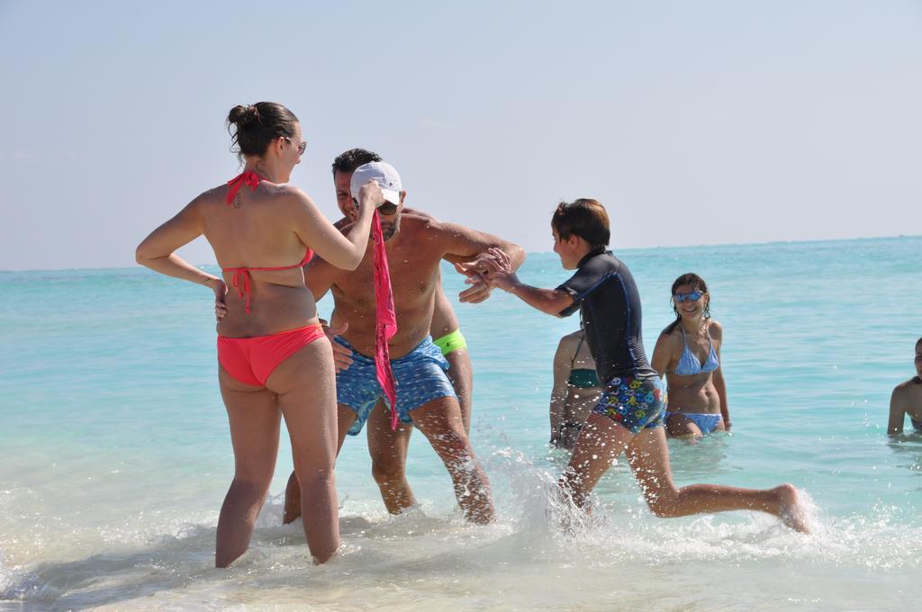 Lvis Blancura Hotel Dharavandhoo Buitenkant foto