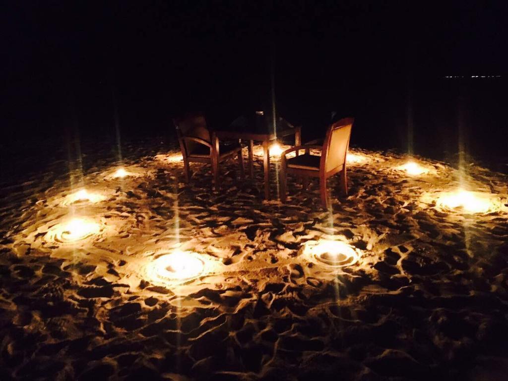 Lvis Blancura Hotel Dharavandhoo Buitenkant foto